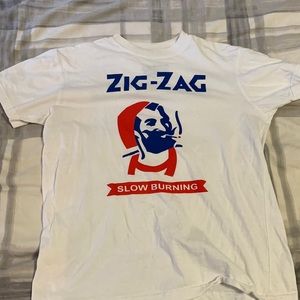 Large zig-zag shirt